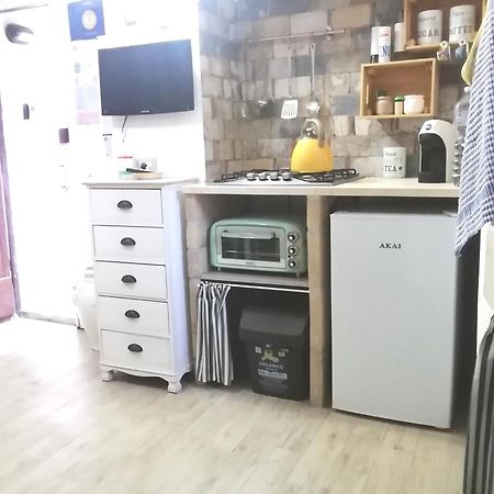 Casa Vacanza La Mia Casetta Сутри Экстерьер фото