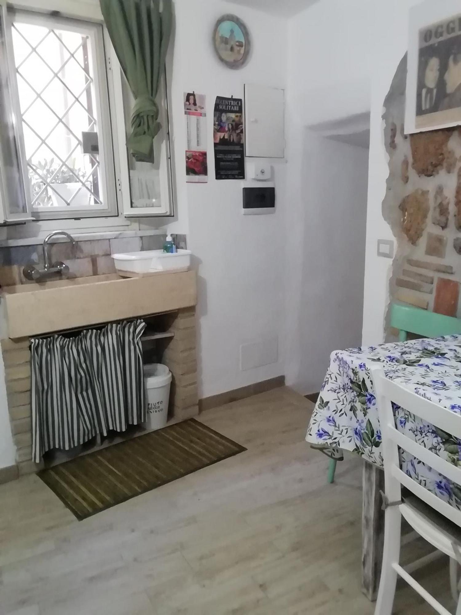 Casa Vacanza La Mia Casetta Сутри Экстерьер фото
