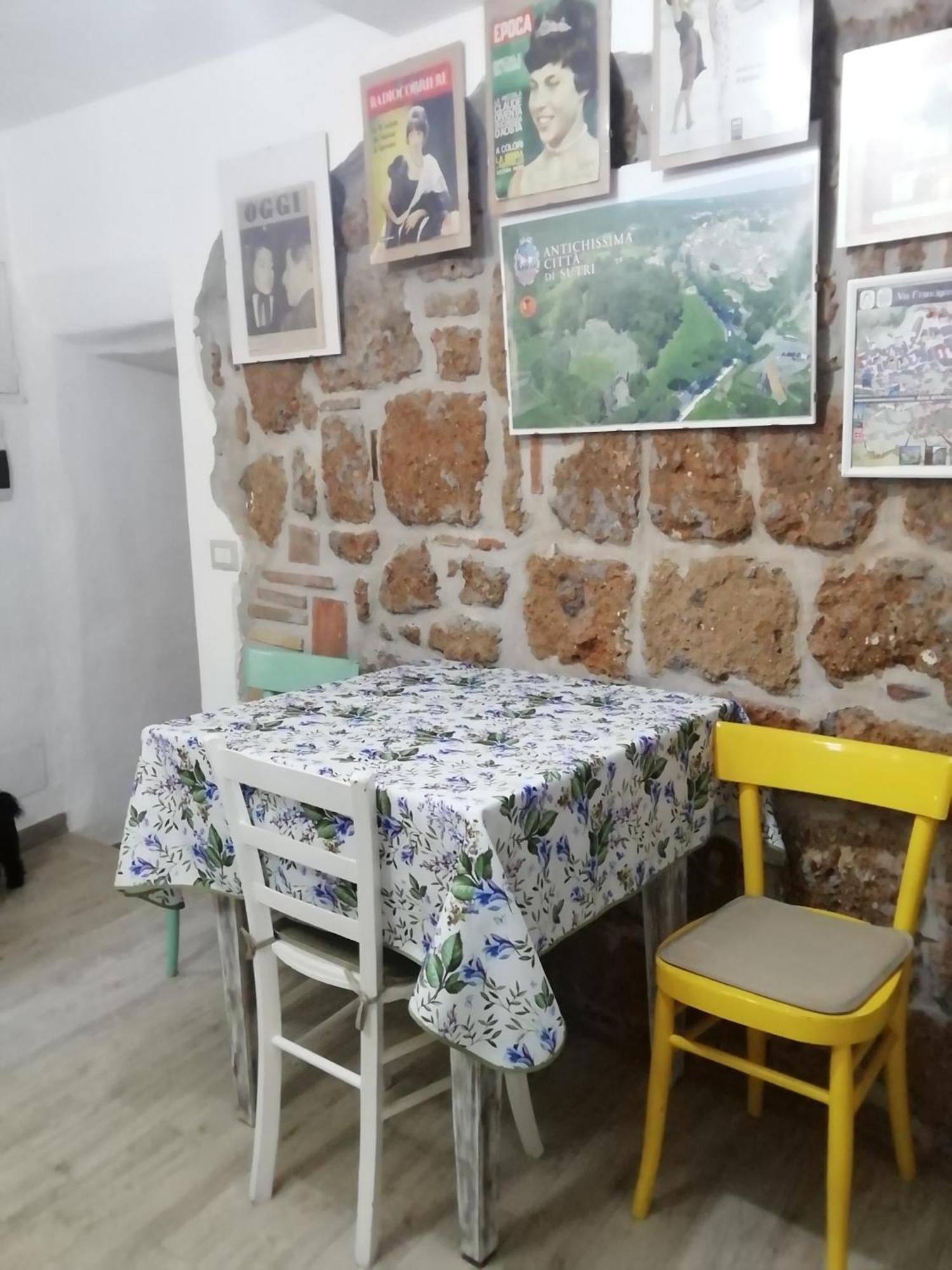 Casa Vacanza La Mia Casetta Сутри Экстерьер фото